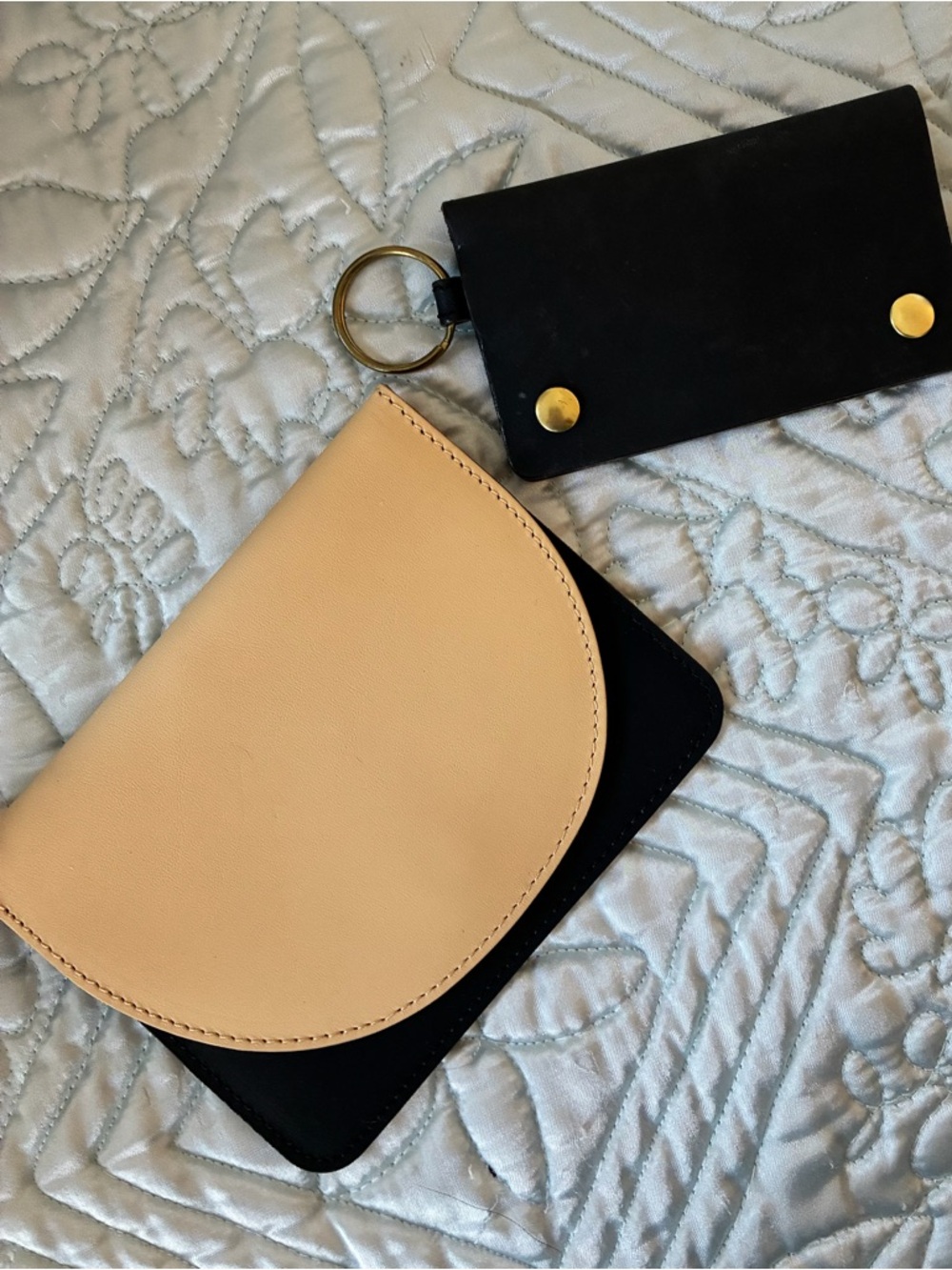 MINOR HISTORY | passport holder